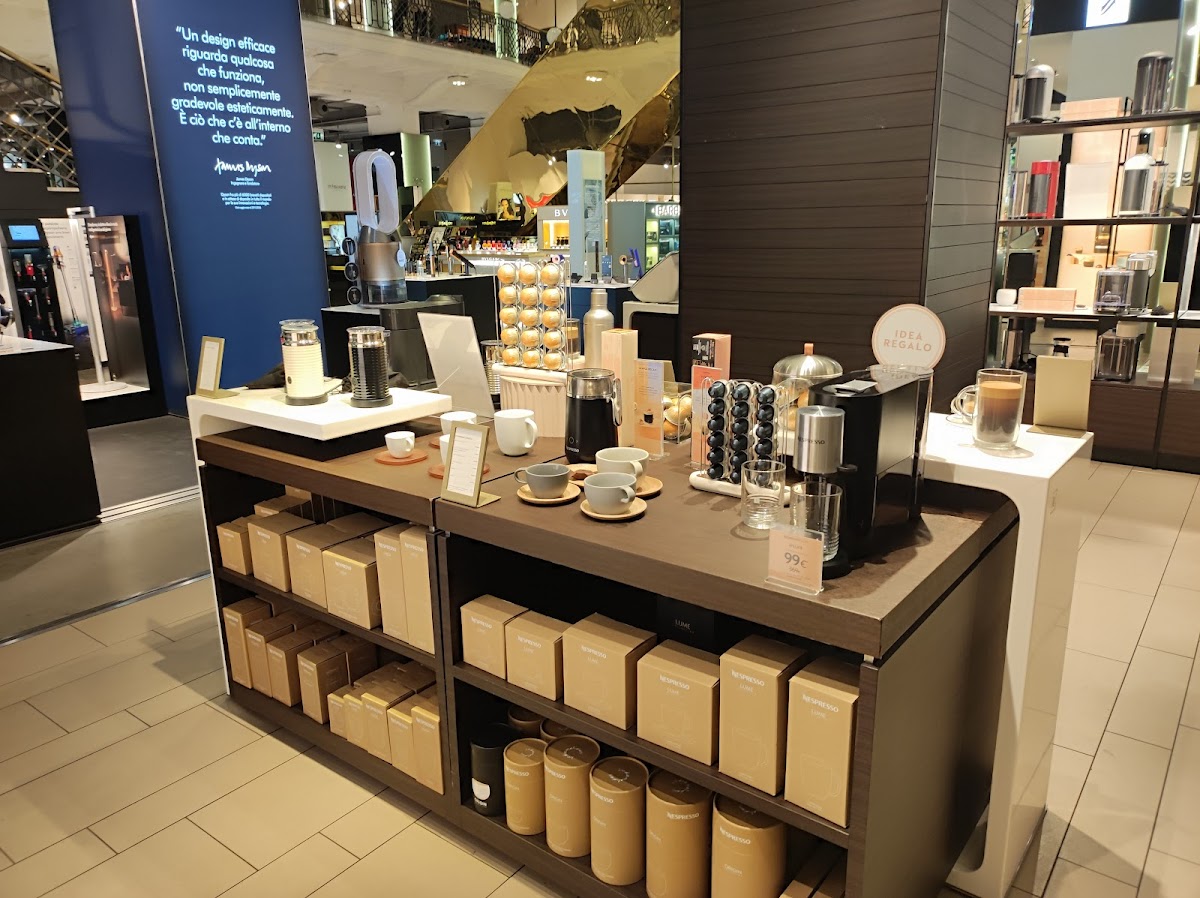 Boutique Nespresso Roma Cola Di Rienzo